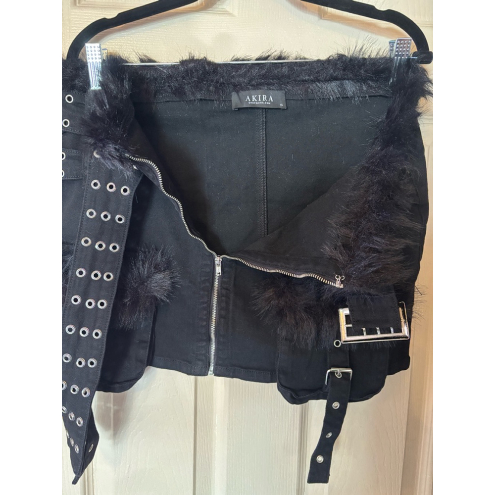 Women's AKIRA Skirt Size M Black - Picture 3 of 5
